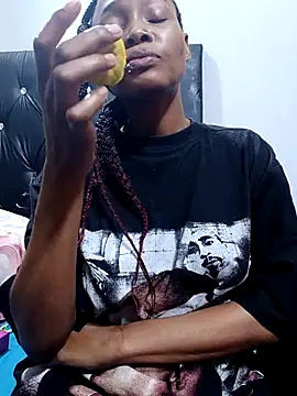 Juicy Candy-Reloaded online show from January 18, 2026, 3:16 pm