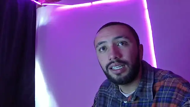 annaandgray online show from December 17, 2025, 4:02 pm