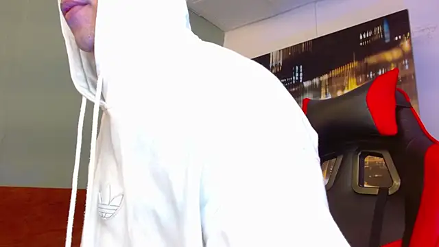 alexgiraldo   online show from July 2, 2026, 12:33 pm
