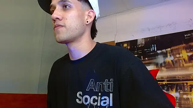 alexgiraldo   online show from August 1, 2026, 2:55 am