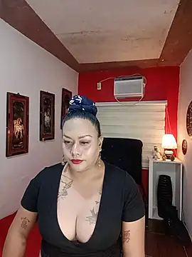 EmmaKantutera online show from August 1, 2026, 9:30 am