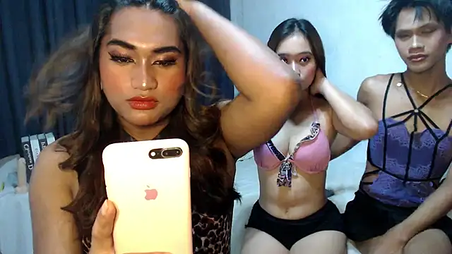 LastyLuna online show from November 5, 2025, 5:07 am