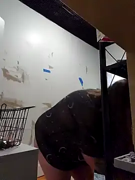 Love86Emily online show from December 1, 2024, 4:51 pm