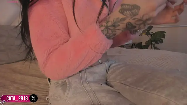 Snapshot of Megan_DH chatting on November 7, 2025, 11:54 am Megan DH online show from November 7, 2025, 11:54 am