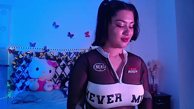 Snapshot of daisy_girll chatting on October 8, 2025, 9:29 am daisy girll online show from October 8, 2025, 9:29 am