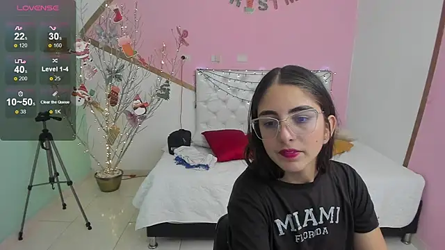 sofi san online show from December 5, 2025, 2:03 pm