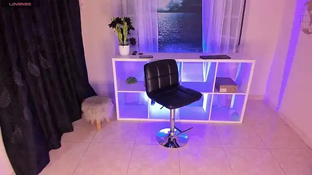 Georgina-Mtz online show from January 15, 2026, 7:50 pm