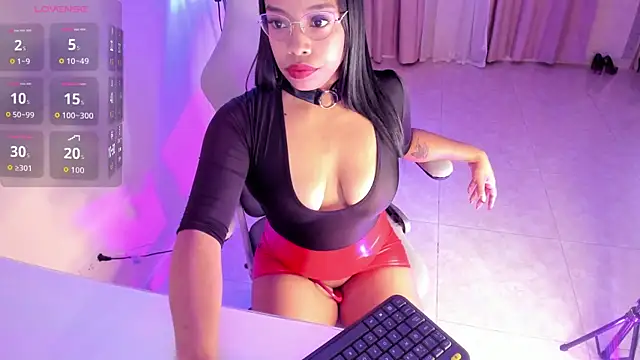 Georgina-Mtz online show from March 24, 2026, 10:15 pm