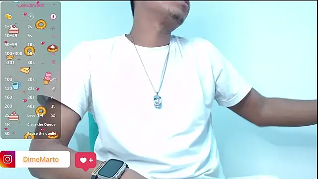 Snapshot of mike_black_22 chatting on October 7, 2025, 4:15 pm mike black 22 online show from October 7, 2025, 4:15 pm