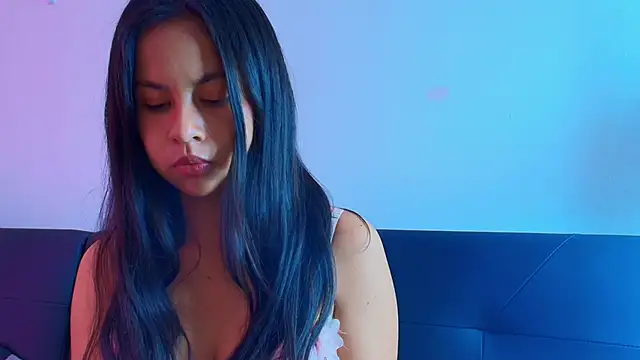 Snapshot of mady_gh chatting on September 26, 2025, 4:49 am mady gh online show from September 26, 2025, 4:49 am