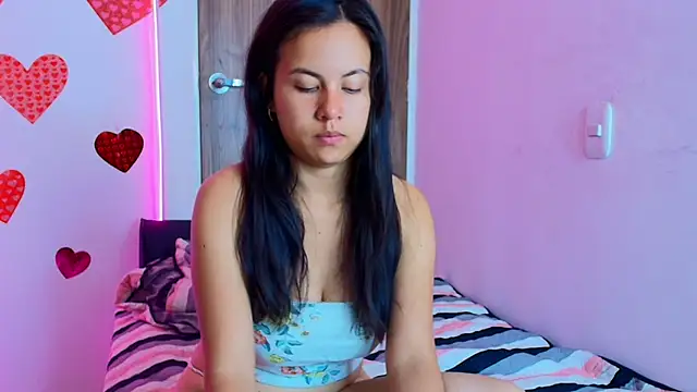 Snapshot of mady_gh chatting on October 2, 2025, 5:14 am mady gh online show from October 2, 2025, 5:14 am