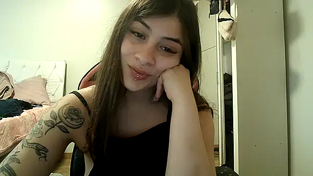 Becca B online show from November 28, 2025, 9:17 pm