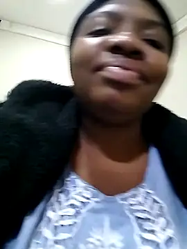 VoluptuousXX5 online show from November 11, 2025, 7:52 am