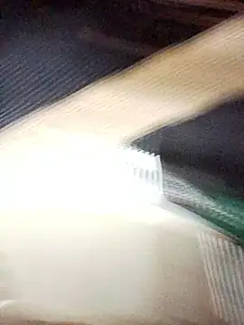 SpiltComenius online show from January 9, 2026, 9:05 pm