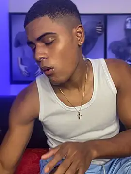 Nick Jackson  online show from April 12, 2026, 9:20 pm