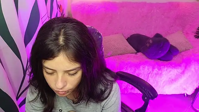 kathie lozada online show from September 26, 2025, 4:49 am