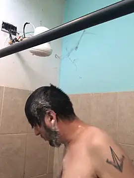 Alexitho25 online show from November 3, 2025, 9:38 pm