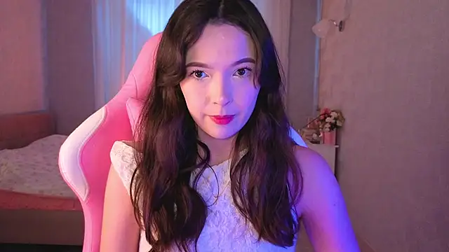 yuna sunshy online show from June 8, 2026, 1:28 am