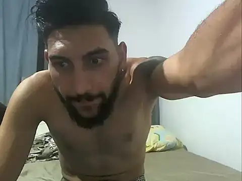 Snapshot of Alexgrc13 chatting on September 25, 2025, 9:29 pm Alexgrc13 online show from September 25, 2025, 9:29 pm