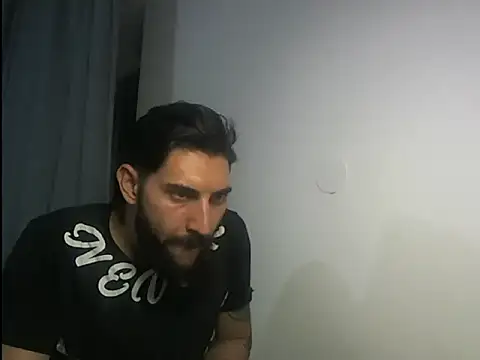 Snapshot of Alexgrc13 chatting on October 9, 2025, 8:07 pm Alexgrc13 online show from October 9, 2025, 8:07 pm