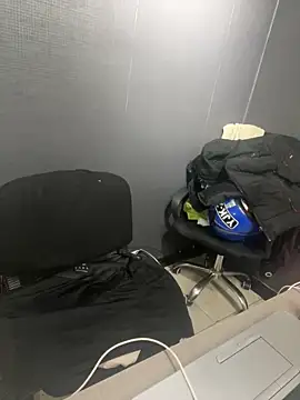 Snapshot of Emily_Rivers_ chatting on September 10, 2025, 1:44 pm Emily Rivers online show from September 10, 2025, 1:44 pm