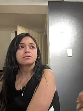 Snapshot of Emily_Rivers_ chatting on September 30, 2025, 1:38 pm Emily Rivers online show from September 30, 2025, 1:38 pm