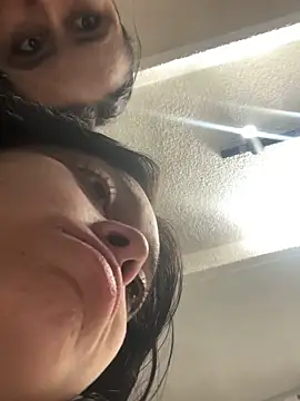 Snapshot of Emily_Rivers_ chatting on October 9, 2025, 1:09 pm Emily Rivers online show from October 9, 2025, 1:09 pm