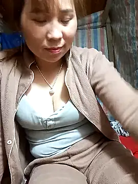 Snapshot of Mpchaola chatting on April 30, 2026, 11:05 am Mpchaola online show from April 30, 2026, 11:05 am