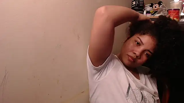 madelene online show from October 13, 2025, 3:39 am