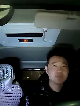 huanhuanaaaaa online show from February 16, 2026, 9:55 pm