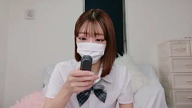 Snapshot of Rina_72 chatting on September 28, 2025, 8:20 am Rina 72 online show from September 28, 2025, 8:20 am