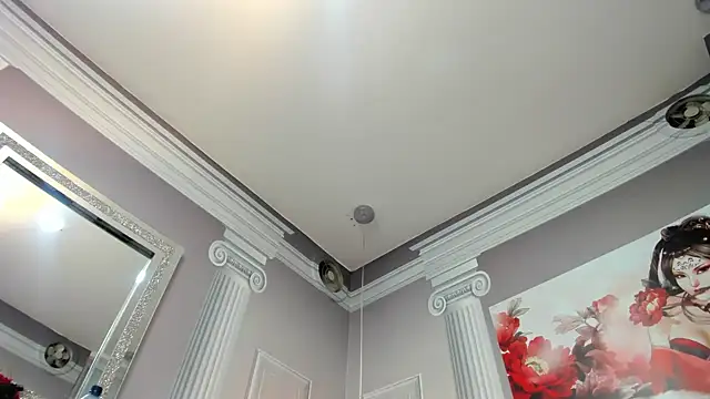 Snapshot of naughty_milf4u_ chatting on November 9, 2025, 12:42 am naughty milf4u online show from November 9, 2025, 12:42 am