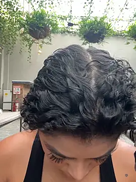 Carly Monroe  online show from September 19, 2025, 9:37 pm