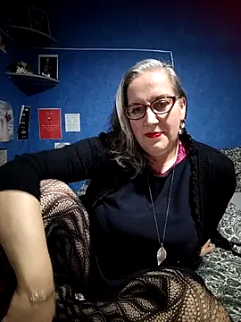 Snapshot of Feelineducentre chatting on November 1, 2025, 9:06 pm Feelineducentre online show from November 1, 2025, 9:06 pm