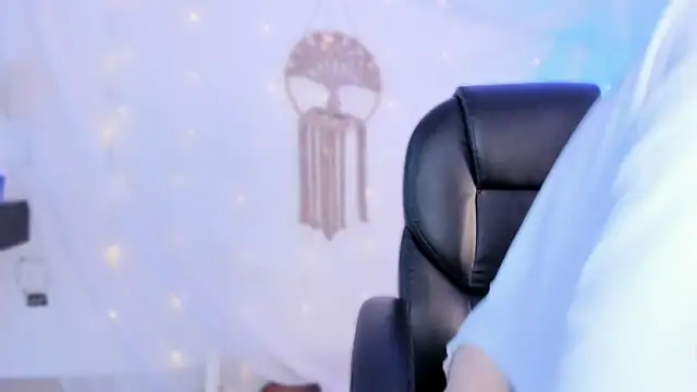 salma isawwii online show from November 12, 2025, 2:06 pm