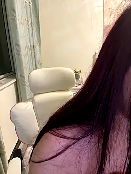 Snapshot of mimi9420 chatting on September 18, 2025, 3:25 pm mimi9420 online show from September 18, 2025, 3:25 pm