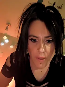 Sosso19squirt online show from April 26, 2026, 7:55 pm