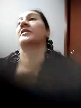 Snapshot of Aisha_manzur chatting on November 26, 2025, 7:15 pm Aisha manzur online show from November 26, 2025, 7:15 pm