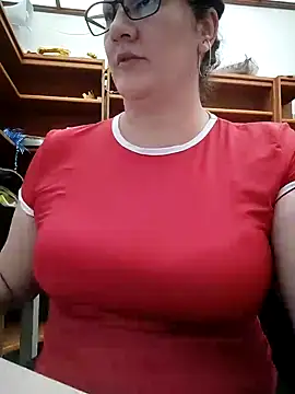 Aisha manzur online show from February 9, 2026, 9:08 pm