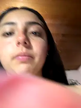 Snapshot of Dulce_1408 chatting on November 13, 2025, 4:22 am Dulce 1408 online show from November 13, 2025, 4:22 am