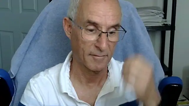 Snapshot of funone1999 chatting on September 21, 2025, 10:55 pm funone1999 online show from September 21, 2025, 10:55 pm