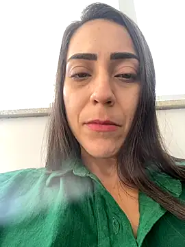 lucioliveira online show from October 7, 2025, 12:24 pm