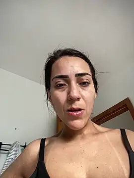 lucioliveira online show from February 12, 2026, 12:44 pm