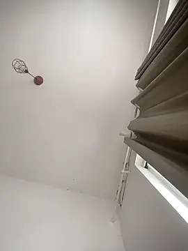 lucioliveira online show from March 16, 2026, 11:58 am