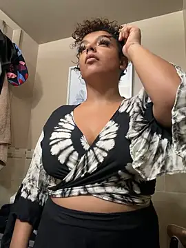 Snapshot of allybluee777 chatting on November 20, 2025, 4:56 am allybluee777 online show from November 20, 2025, 4:56 am