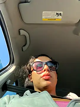 Snapshot of allybluee777 chatting on December 5, 2025, 8:16 pm allybluee777 online show from December 5, 2025, 8:16 pm