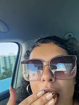 Snapshot of allybluee777 chatting on December 18, 2025, 2:56 pm allybluee777 online show from December 18, 2025, 2:56 pm