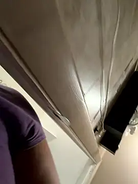 Snapshot of allybluee777 chatting on January 8, 2026, 5:15 pm allybluee777 online show from January 8, 2026, 5:15 pm