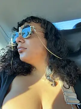 allybluee777 online show from February 23, 2026, 1:19 pm