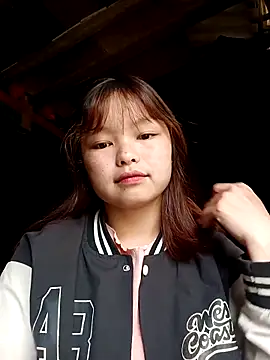 Snapshot of XoiXoi232 chatting on October 26, 2025, 1:44 am XoiXoi232 online show from October 26, 2025, 1:44 am